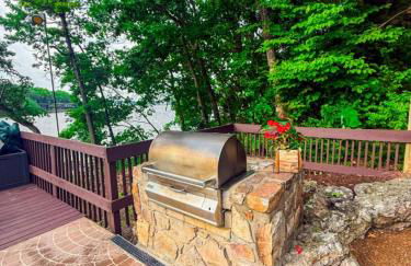 Treehouse Treetop Village58-3Bed3BAPools-8PP - Photo 26