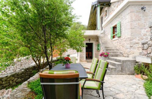 Traditional Stone House Adrian - Photo 80