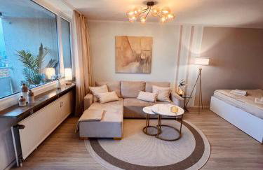 Penthouse studio apartment with terrace near Audi - Photo 18