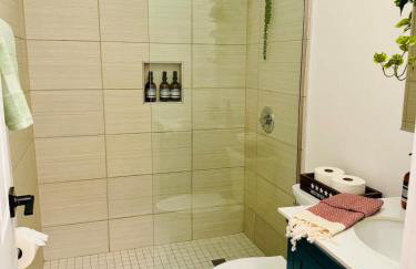 Cozy Casita by Jungle House Downtown & Short North Free Parking 5 800 Reviews Near Convention Center & Nationwide Arena & Ohio State Walk to High Street - Foto 14