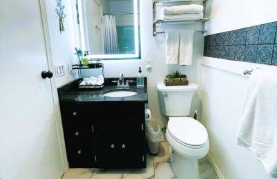 Private & Convenient-Hot tub-Fire Pit-Game room! - Photo 22