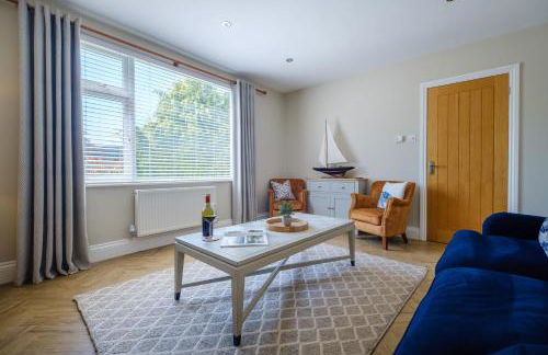 The Bolt Hole - Photo 11