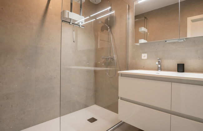 2 bedroom Apartment in Ostend with garden - Photo 34