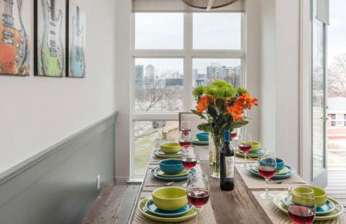 The NEW Nashview Rooftop-Skyline View - Sleeps 12 - Foto 19