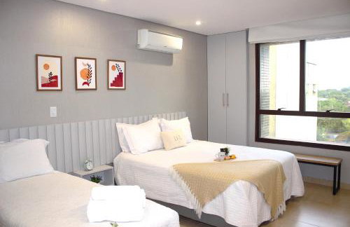 Flat aconchegante - Perto de Tudo - Vista Livre - Estacionamento privativo e Portaria 24h - Wi-Fi 600mbps - Foto 17