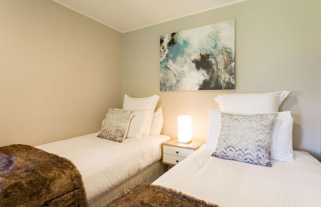 Large Distinctive AND Spacious Family Home - Foto 4