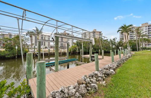 Bonita Beach Waterfront Paradise - Photo 62