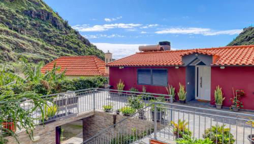Casa da Praia, a Home in Madeira - Photo 4