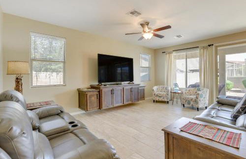 Resort Pools and More Perks! 55 and Goodyear Escape - Foto 4