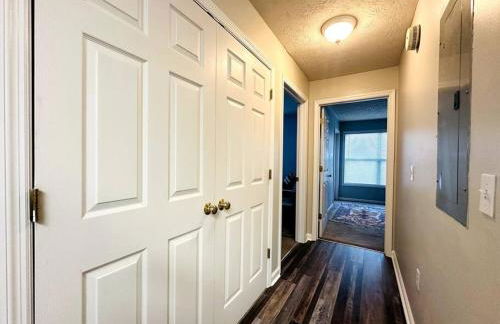 Vibrant Living Near Auburn University l 4BR 4BA - Foto 13