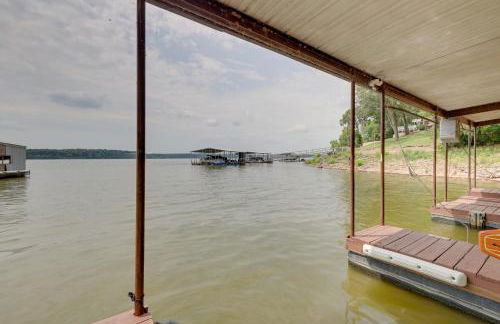 Shared Dock and Seasonal Pool Lakefront Grove Cabin - Foto 33
