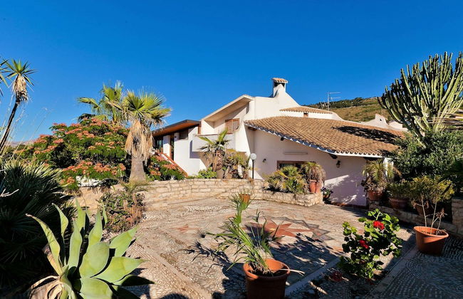 Holiday Home in Trapani With Sea View & Pool - Foto 27