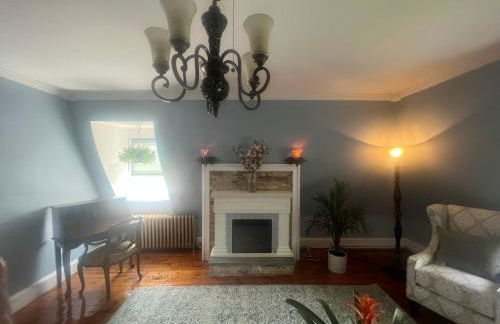 2Br Private Victorian Apartment in City location on half acre Sleeps 5 - Foto 13