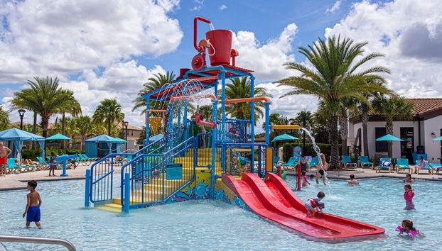 Gorgeous 5Bd w Private Pool Windsor Westside 8893 - Foto 2, Habitación