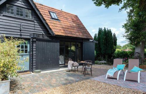 Luxury New Forest Barn, ideal for couples - Photo 33