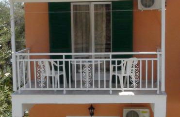 Dinos Green Place - Photo 22