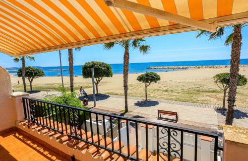 LITORAL COSTA DORADA - VILLA LAURA Only families - Photo 37