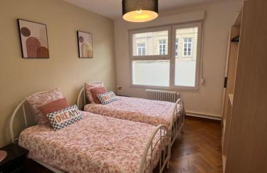 Centre ville 2 chambres 4 voyageurs Tarif long séjour - Foto 6