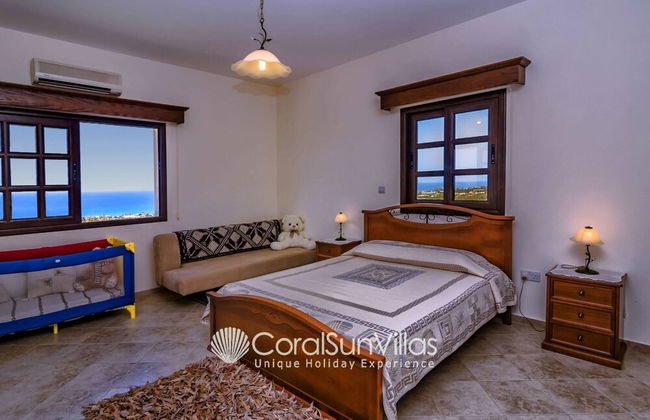 Away-from-it-all, Exceptional Sea Views Sleeps 10 - Foto 2