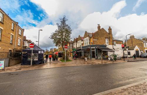 Cottage Flat 2BD Leyton Near Central Line - Sleeps 10 - Foto 36
