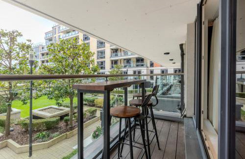 Upscale 3BR Apt w balcony, 3min railway station - Foto 27