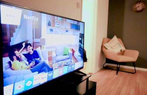 20% Monthly stays - 3 bedrooms @ Homevy Leeds - Foto 9