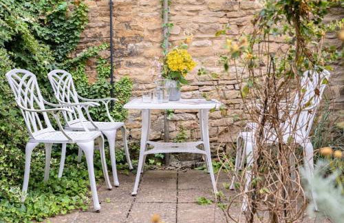 Diston's Lane - Beautiful 2BD Home, Perfect For Family Retreat! - Foto 86