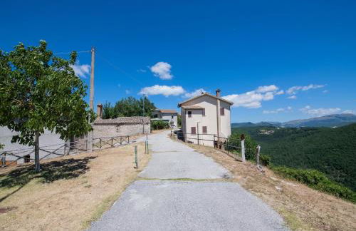 Quiet Holiday Home in Sellano With Swimming Pool a few Kilometers From Rasiglia - Foto 11