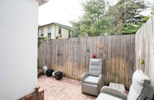 Sojourn Only 8 Blocks to Capitol and Private Patios - Foto 8