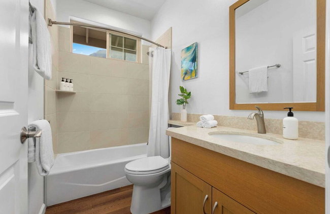 Makaha Villa by Avantstay Mountain + Ocean Views - Photo 43