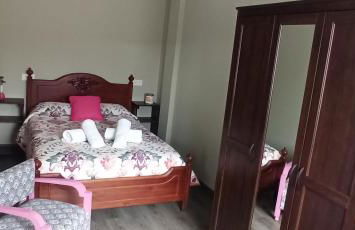 Apartamentos turísticos las 3 Golondrinas - Foto 2