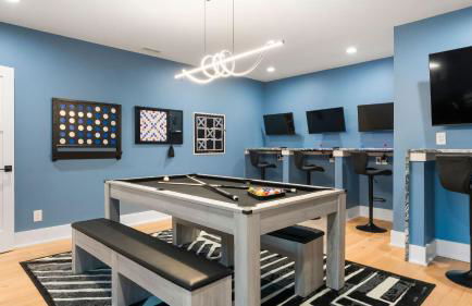 Livin' Large Lake Norman Estate w/ Pool, Dock, Game Room & Scenic Views - Foto 96