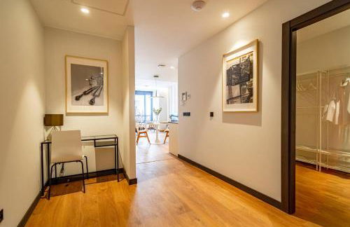 Edificio Fénix by Plaza Mayor Apartamentos - Photo 25