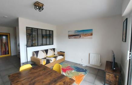 Mimizan-Plage - Grand Studio - 1 à 4 pers - Tout confort - 6 mn à pieds de la plage - Foto 9