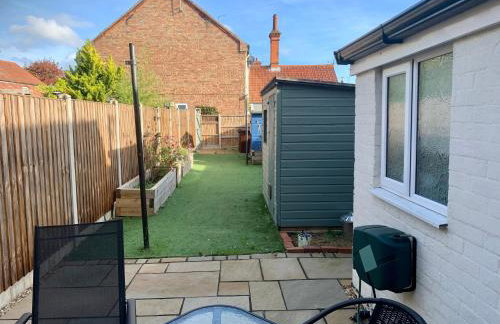 Smart & Comfortable 3-bedroom Victorian house - Photo 14