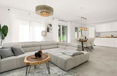 Fairmieten: Exklusive Suite I Terrasse I Parkplatz - Photo 1