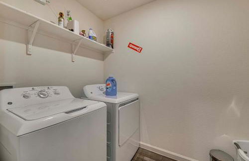 Group Haven in Princeton! WFH Ready and Ample Space - Photo 30