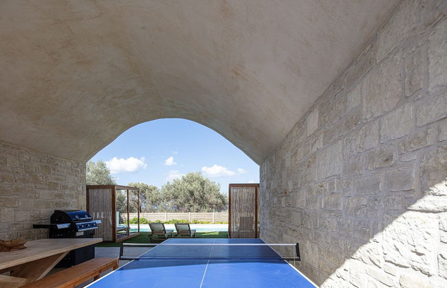 Mandana Villa - With Private Pool Jacuzzi - Photo 18