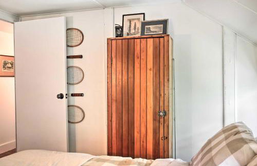 Authentic 1912 Adirondack Lake Camp with Fire Pit - Foto 20