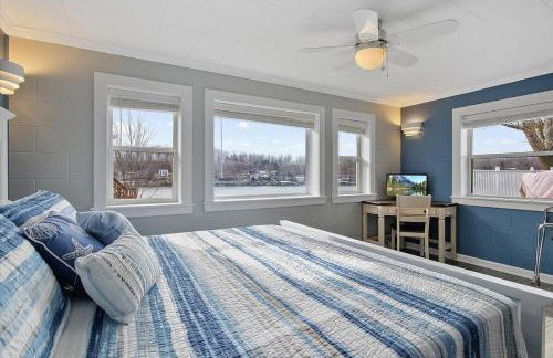 Grand Getaway with Private Dock near Coconuts - Foto 7