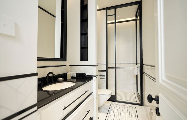 OPARTMENT The Far Eastern Hotel - People's Square - Photo 12