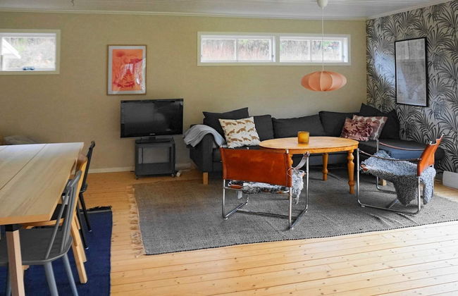 6 Person Holiday Home in Askeron - Photo 10