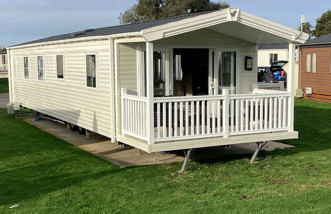 Immaculate 8-bed Cabin in Tattershall Lake - Foto 23