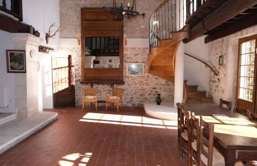 typical mas provençal with swimming pool in a small hamlet near mouriès in the alpilles in provence- 8 persons - Foto 19