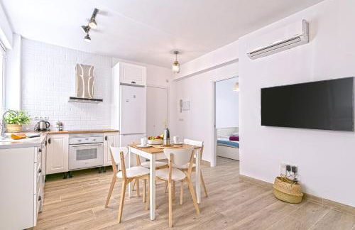 Precioso apartamento con Patio - Photo 6