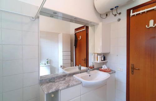 Holiday Home in Maccagno with Pool - Foto 24