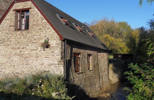 Penybont Barn - Photo 21