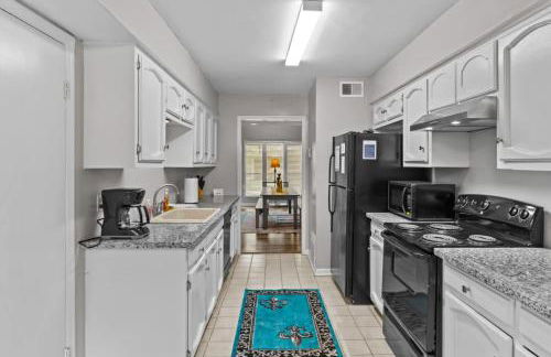 Minutes from Tiger Stadium South Campus Hideaway - Foto 12