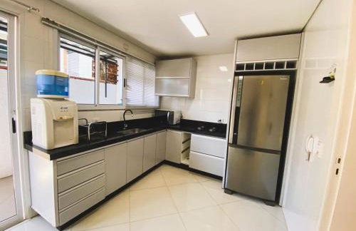 Casa Completa 6 Suíte e 1 Quarto, Piscina e Gourmet - Foto 11