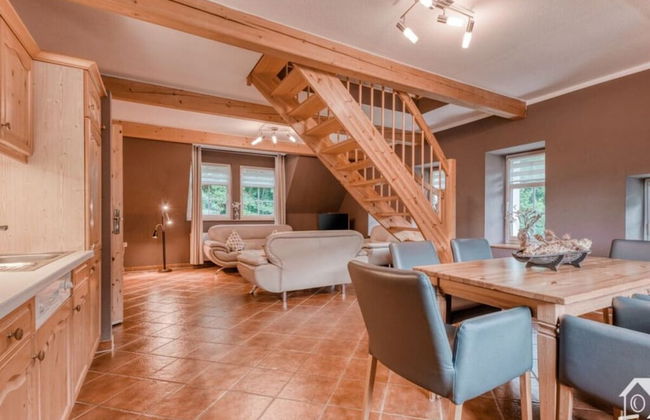 Maisonette Holiday Apartment \"fichtelberg\" - Foto 1